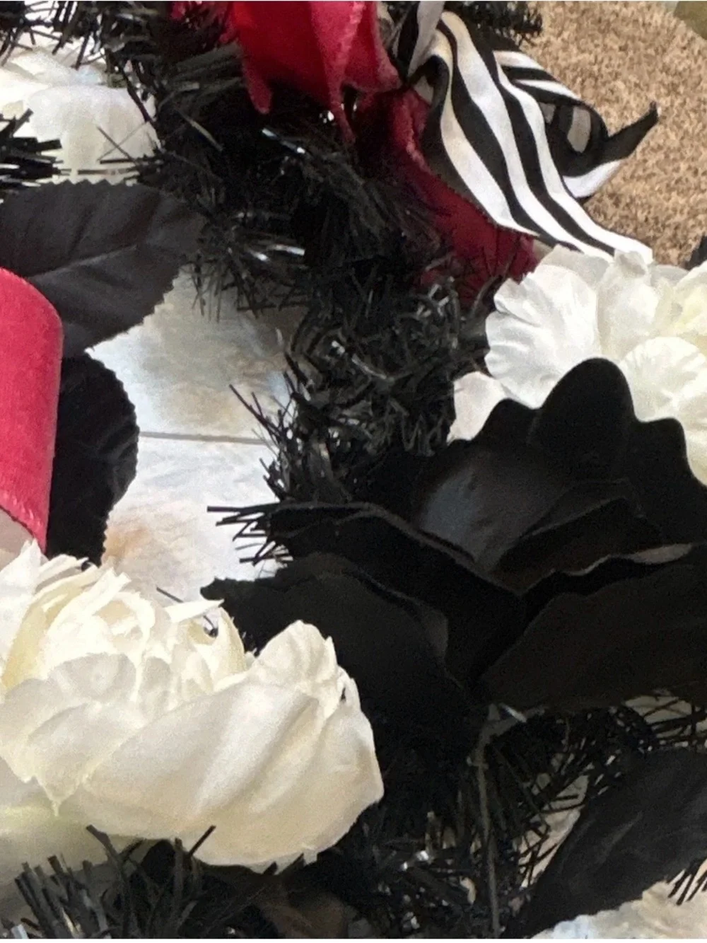 New 6 ft Ashland Artificial Halloween Black Rose White Peony Garland-Velvet Bats